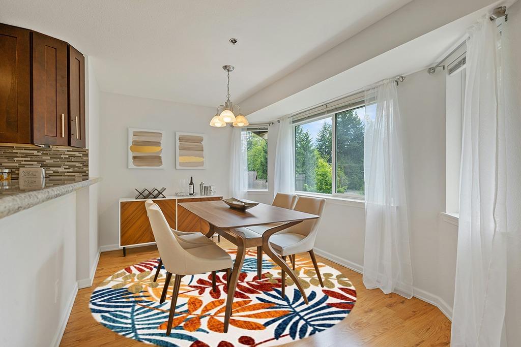 Round Dining Room Rug Ideas